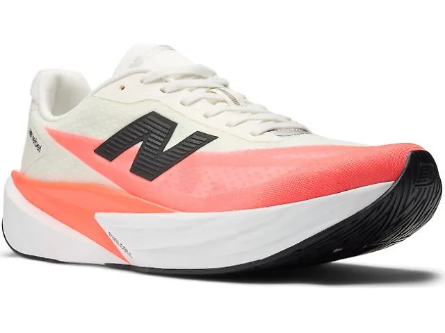 New Balance Rebel v5