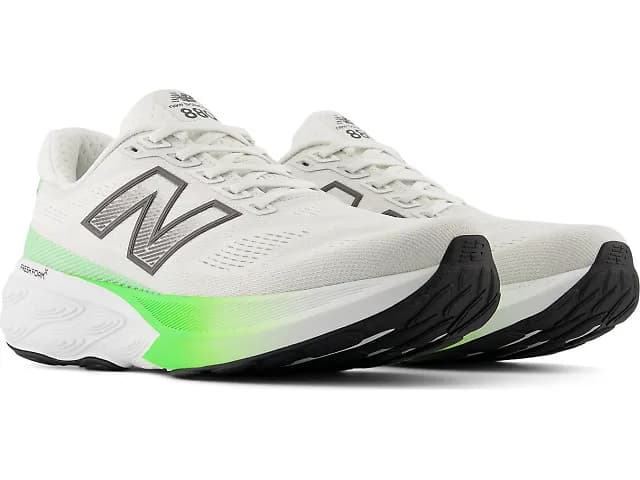 New Balance 880 v15